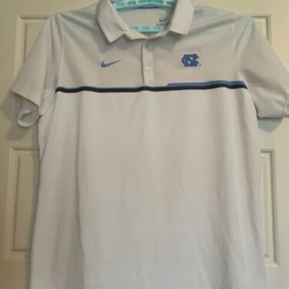 Nike Dri-Fit Men's North Carolina Tar Heels UNC XL Polo - EUC